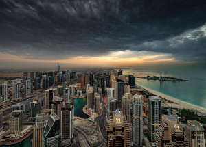 Dubai’li Bilim İnsanları Teknolojiyi Kullanarak Temmuz Ayında Yağmur Yağdırmayı Başardı