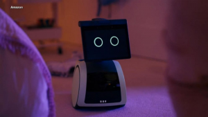 Amazon Yeni Akıllı Robotu Astro’yu Tanıttı
